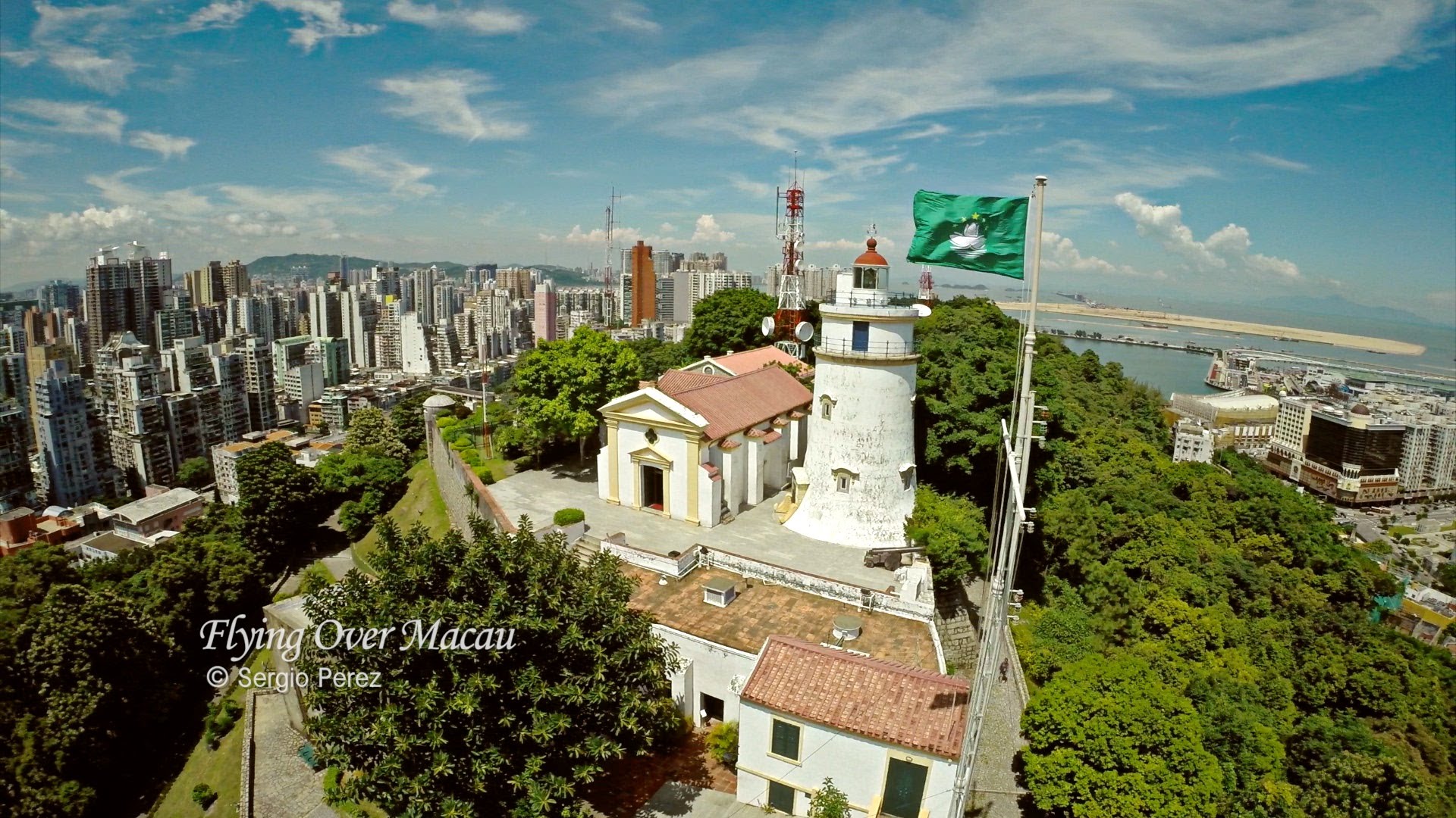 Sérgio Perez – Macau visto do céu