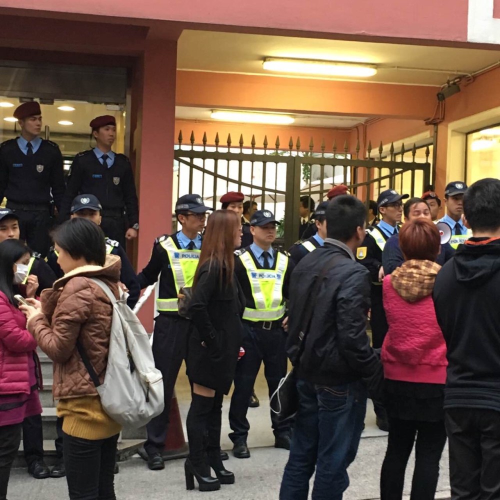Visita de Li Keqiang gera três protestos autorizados