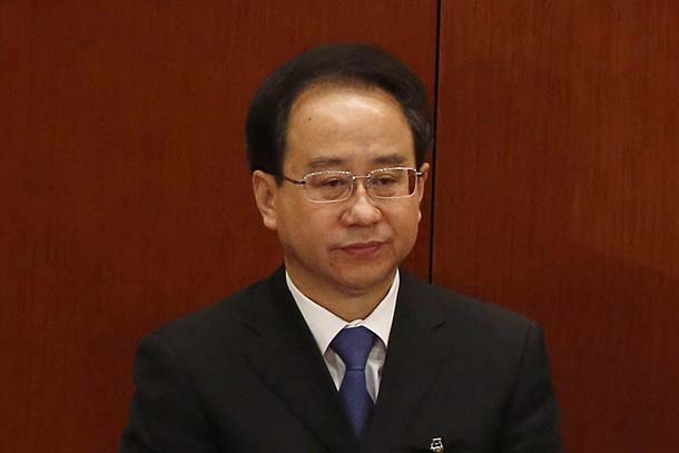 Assessor de Hu Jintao condenado a prisão perpétua