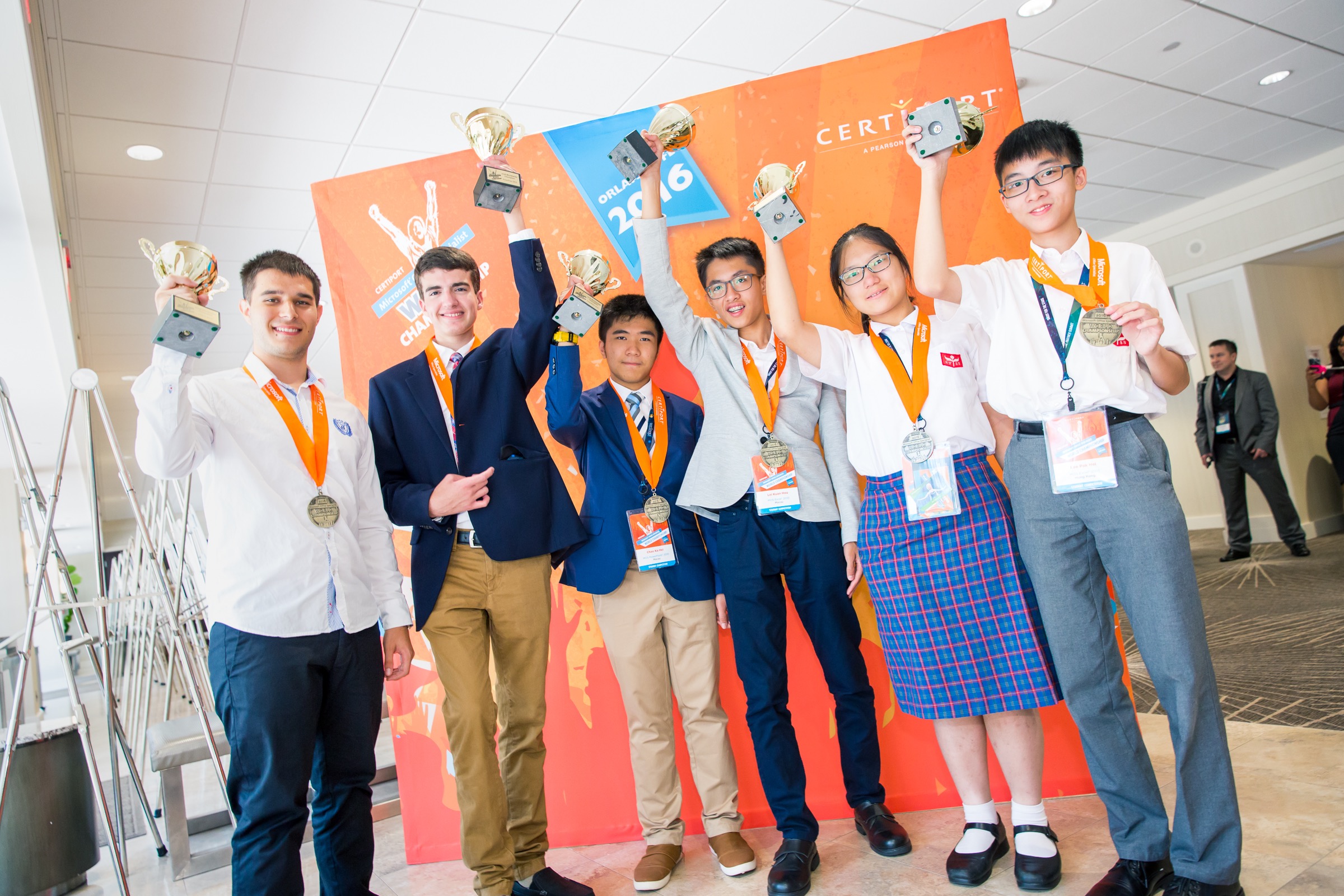 Estudantes de Macau entre melhores do mundo em concurso da Microsoft