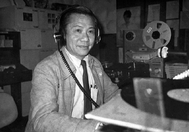História oral | Carreira do locutor Leong Song Fong registada em livro