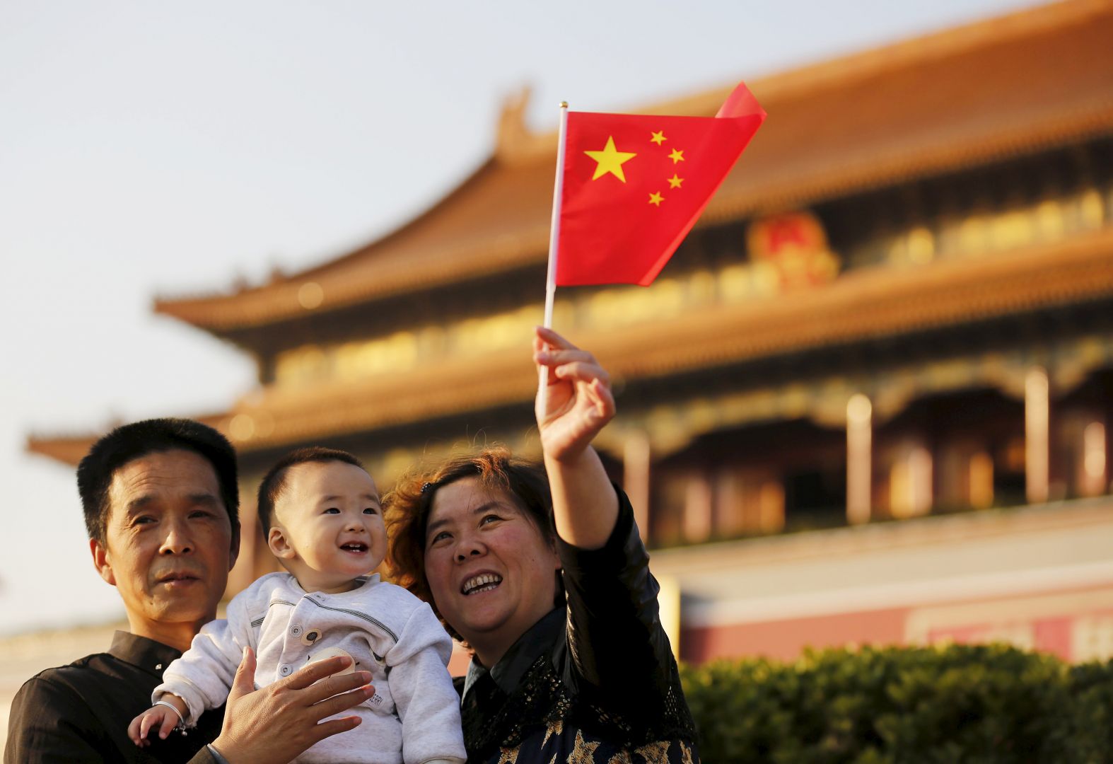 Chinesas culpam expectativas tradicionais pela queda da natalidade