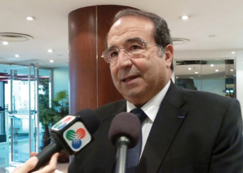 Jorge Neto Valente continua à frente da Associação dos Advogados de Macau