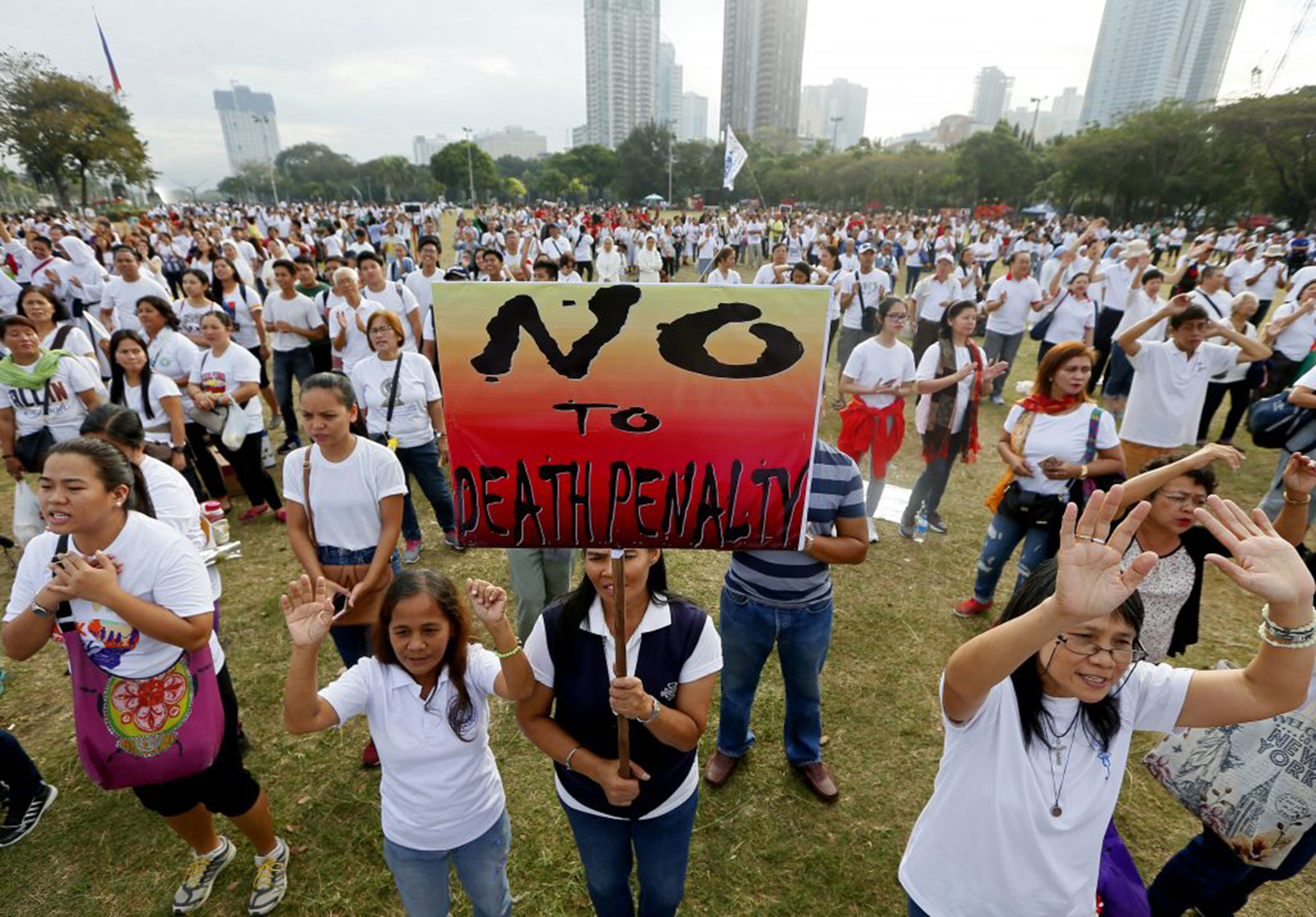 Consulado das Filipinas pede a cidadãos que desistam de eventos políticos