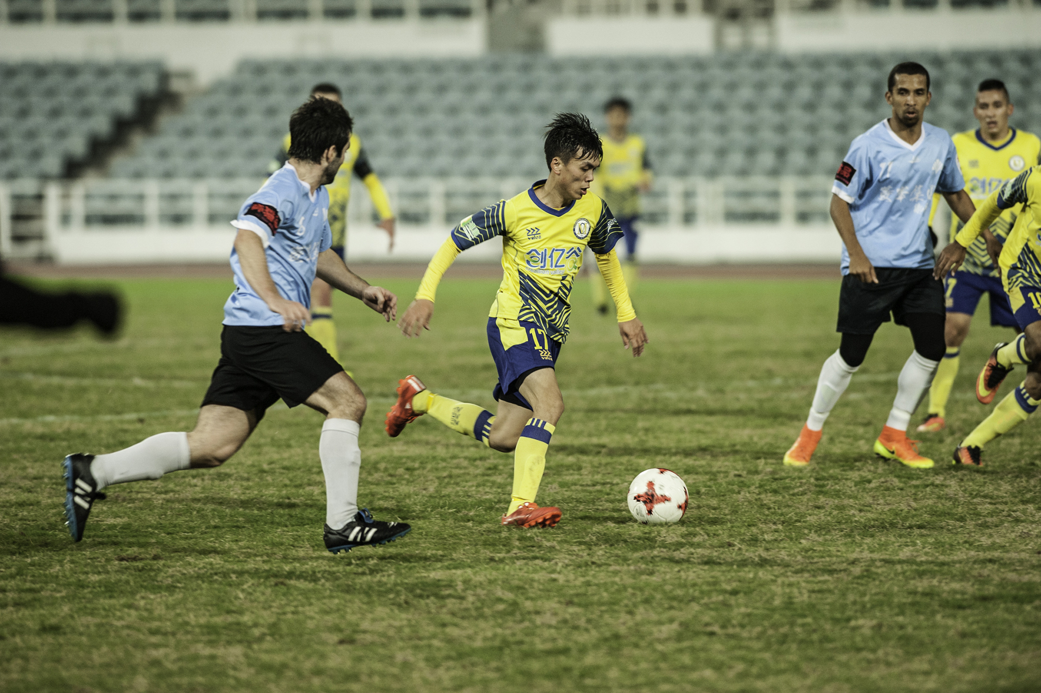 As vidas difíceis dos jogadores de futebol