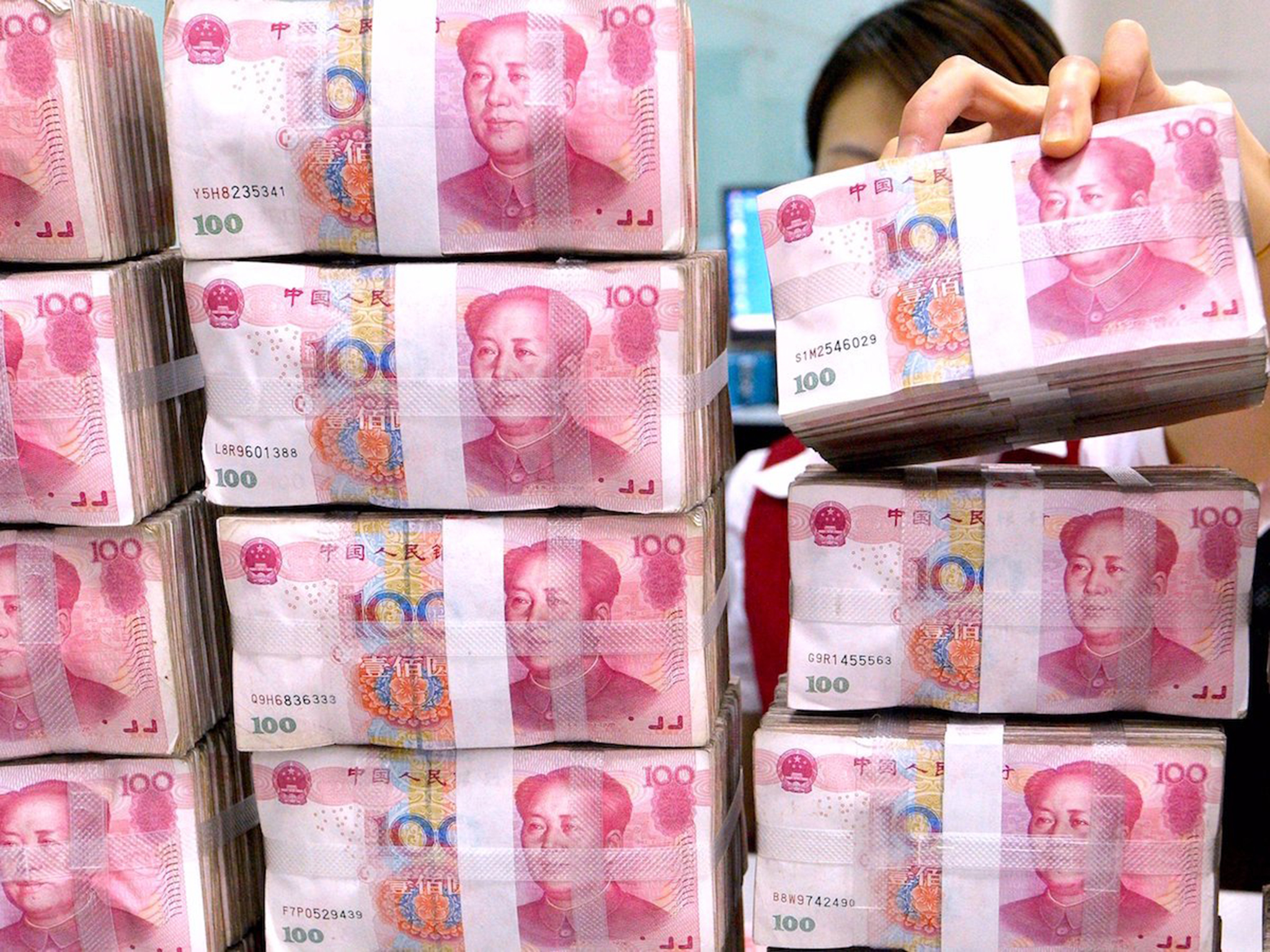 Pequim recorre ao crédito para impulsionar economia