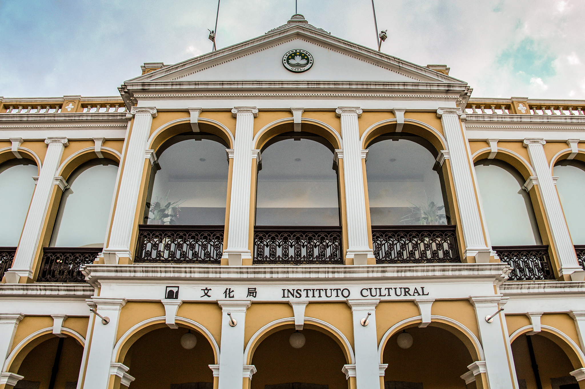 Investigação | CCAC publica relatório demolidor sobre Instituto Cultural