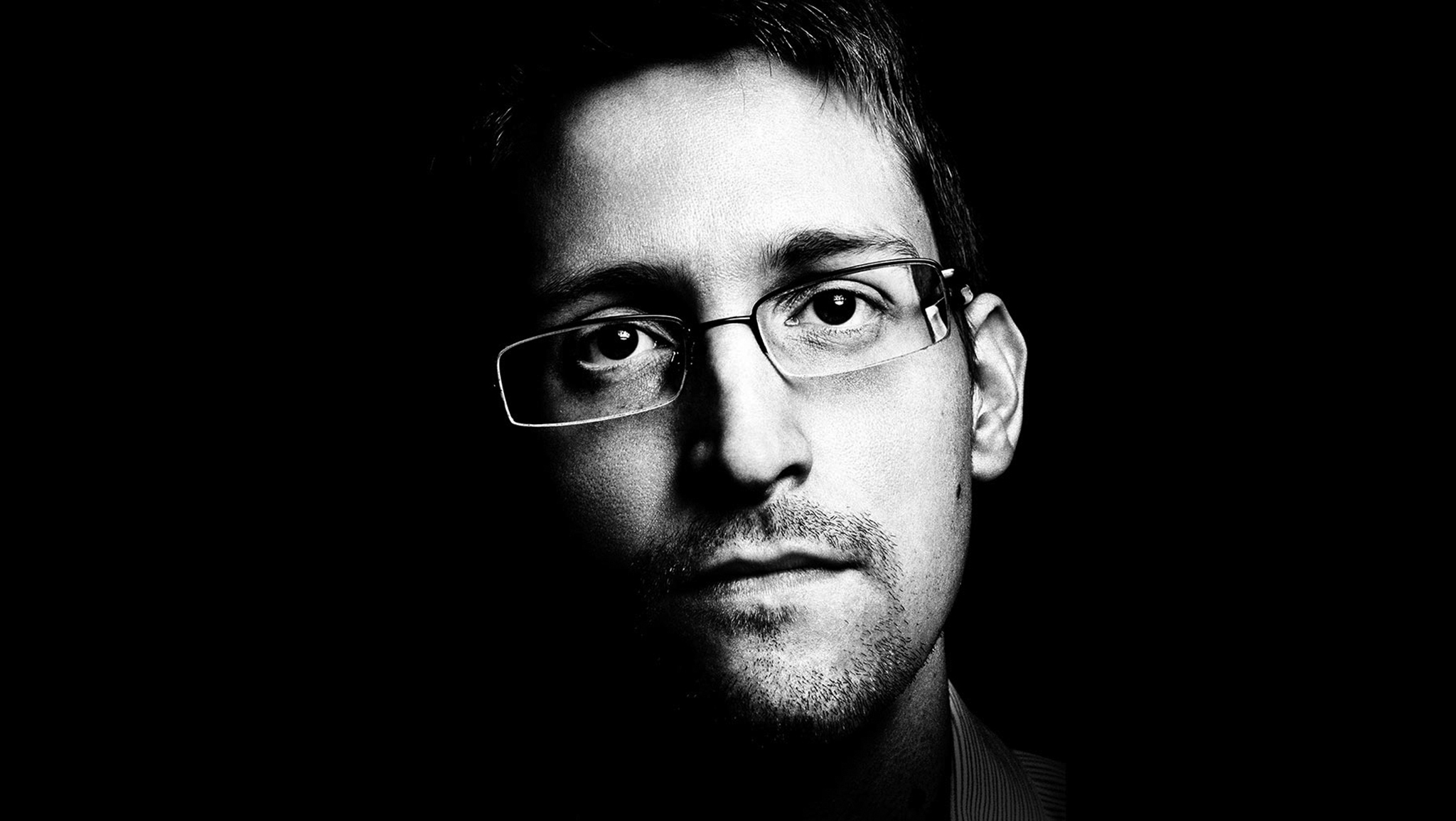 Hong Kong | Asilo rejeitado a requerentes que ajudaram Snowden