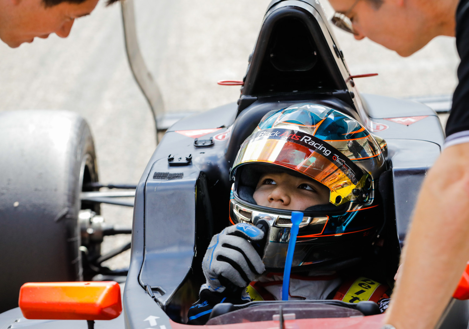 Jovem de Macau vence Asiático de Fórmula Renault 2.0