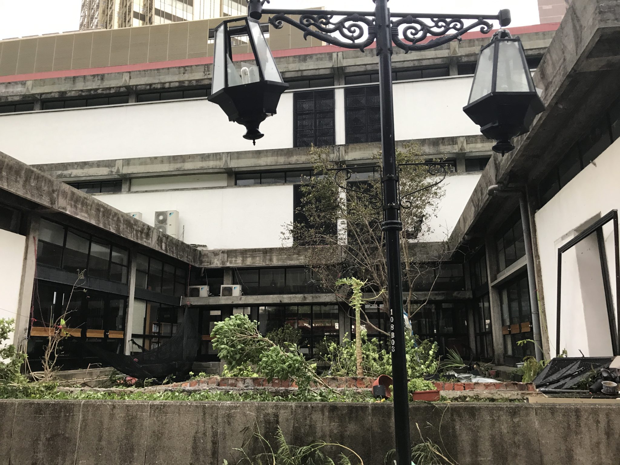 Tufão Hato: Escola Portuguesa de Macau com “maiores danos de sempre”