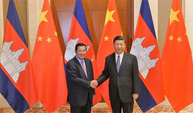 Presidente chinês reúne-se com Hun Sen