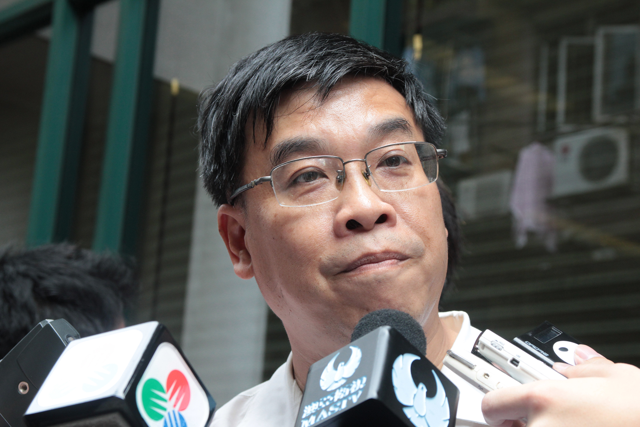 Ng Kuok Cheong quer justificações do Governo sobre o caso Rota das Letras