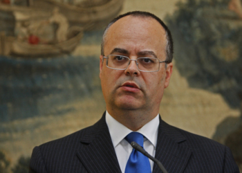 Vitalino Canas diz que AR não tem competências para fiscalizar Declaração Conjunta