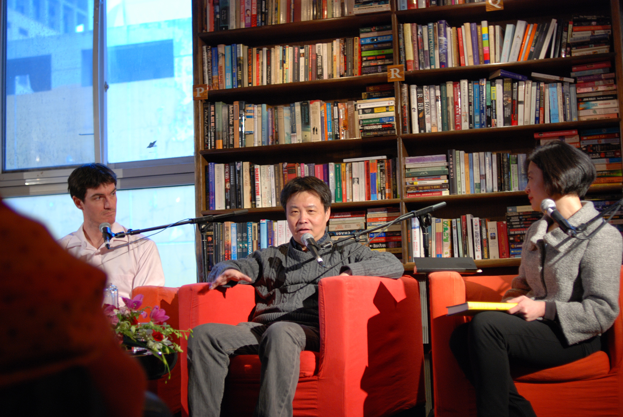 Escritor chinês Yu Hua narra país real na ficção