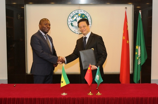 Justiça | Macau e São Tomé e Príncipe assinam memorando de cooperação