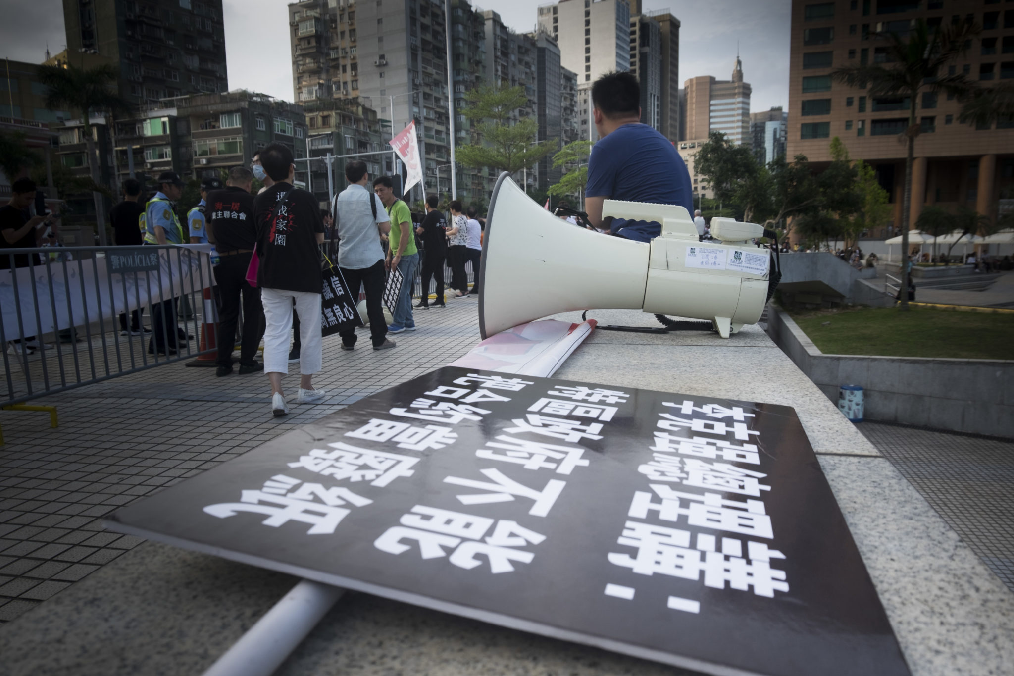 Protestos | Deputados querem rever lei para evitar diferentes decisões do TUI