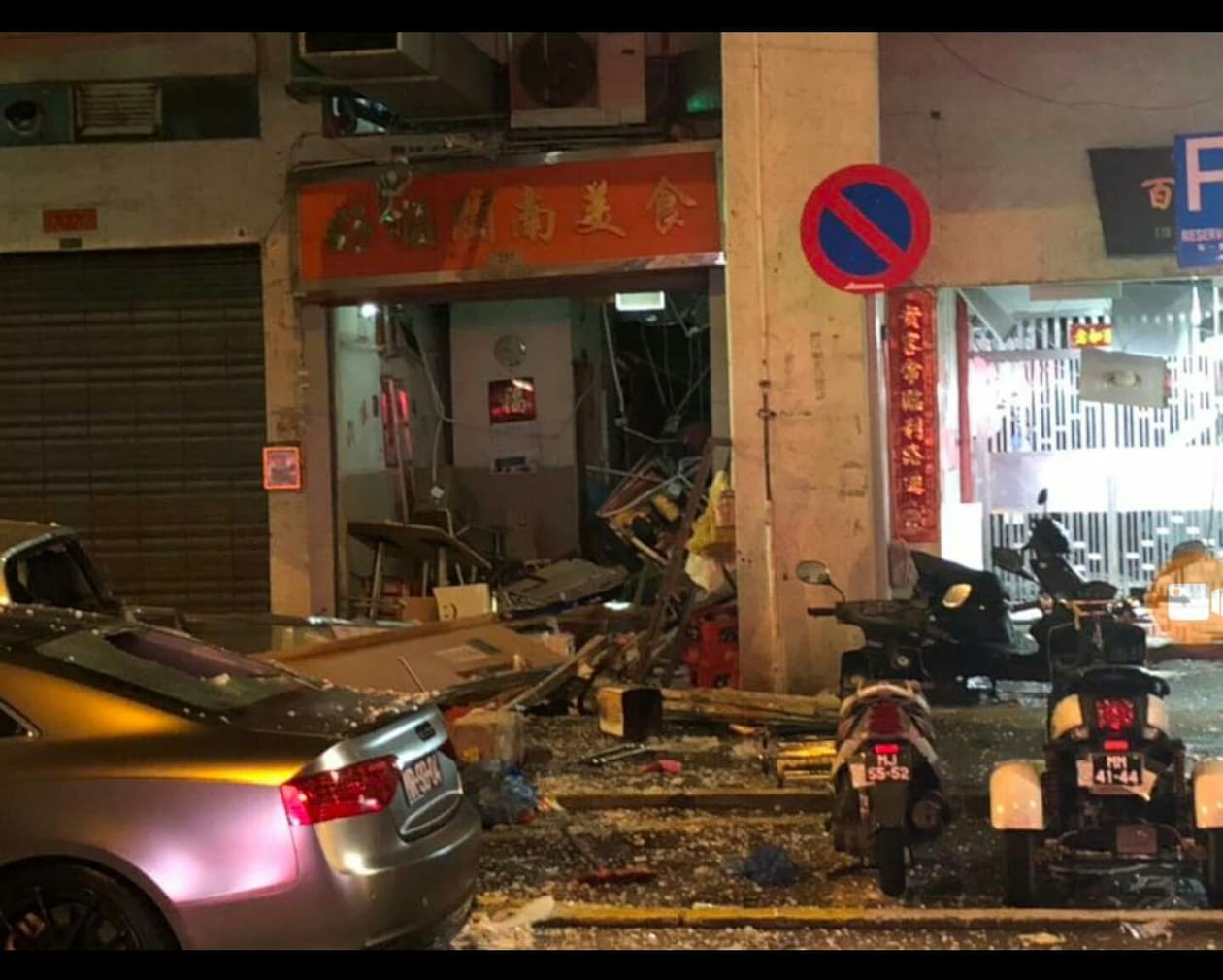 Explosão em restaurante na Areia Preta resulta num morto e seis feridos