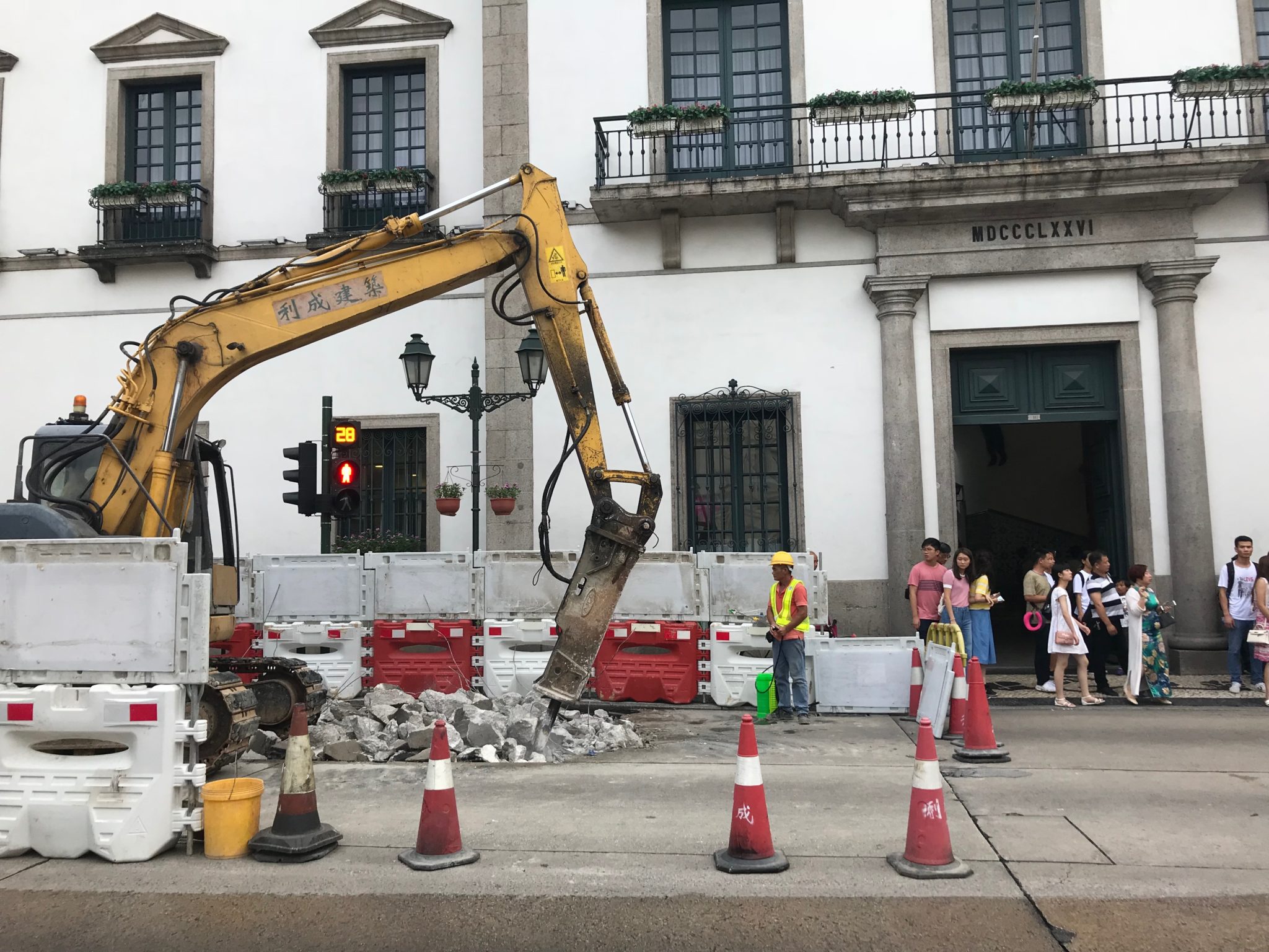 Obras | IAM atento à largura dos passeios no centro histórico