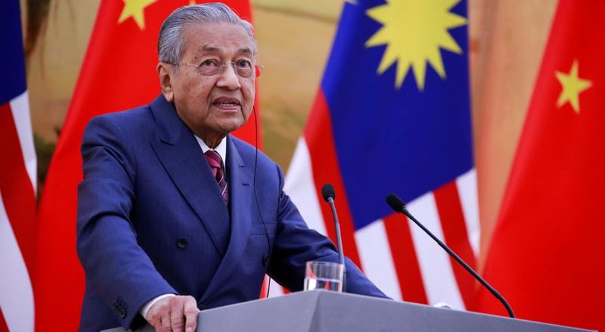 PM malaio cancela projectos financiados pela China