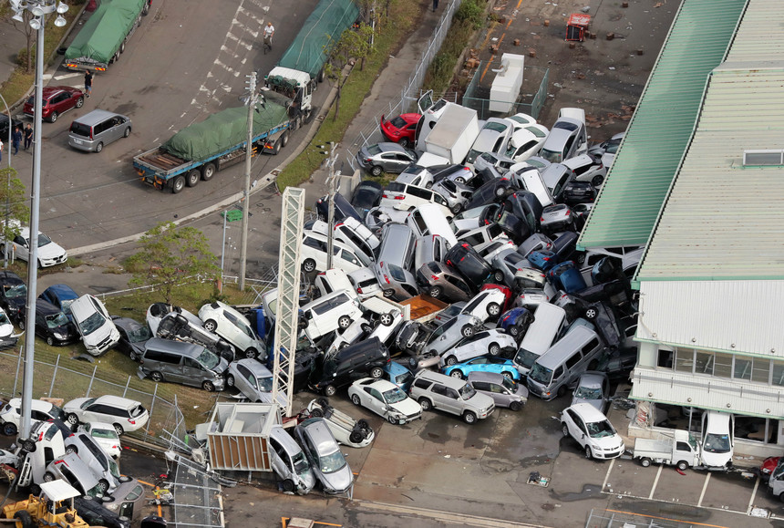 Japão | Tufão causa pelo menos 11 mortos e centenas de feridos