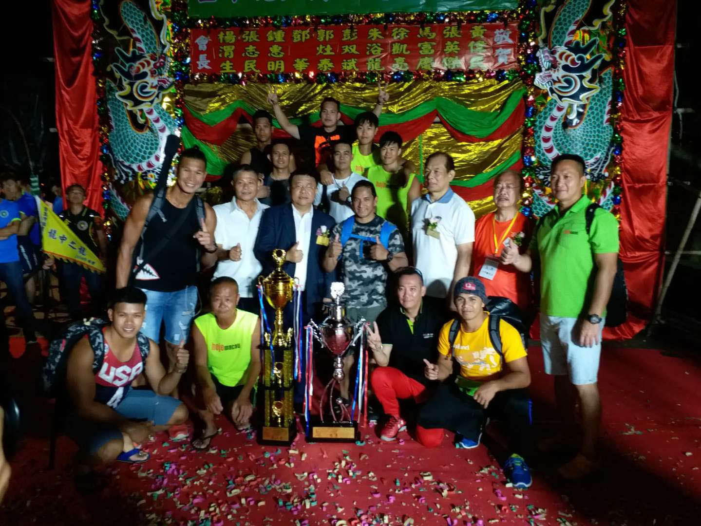 Barco-dragão | Equipa do Hoje Macau sobe ao pódio em Hong Kong
