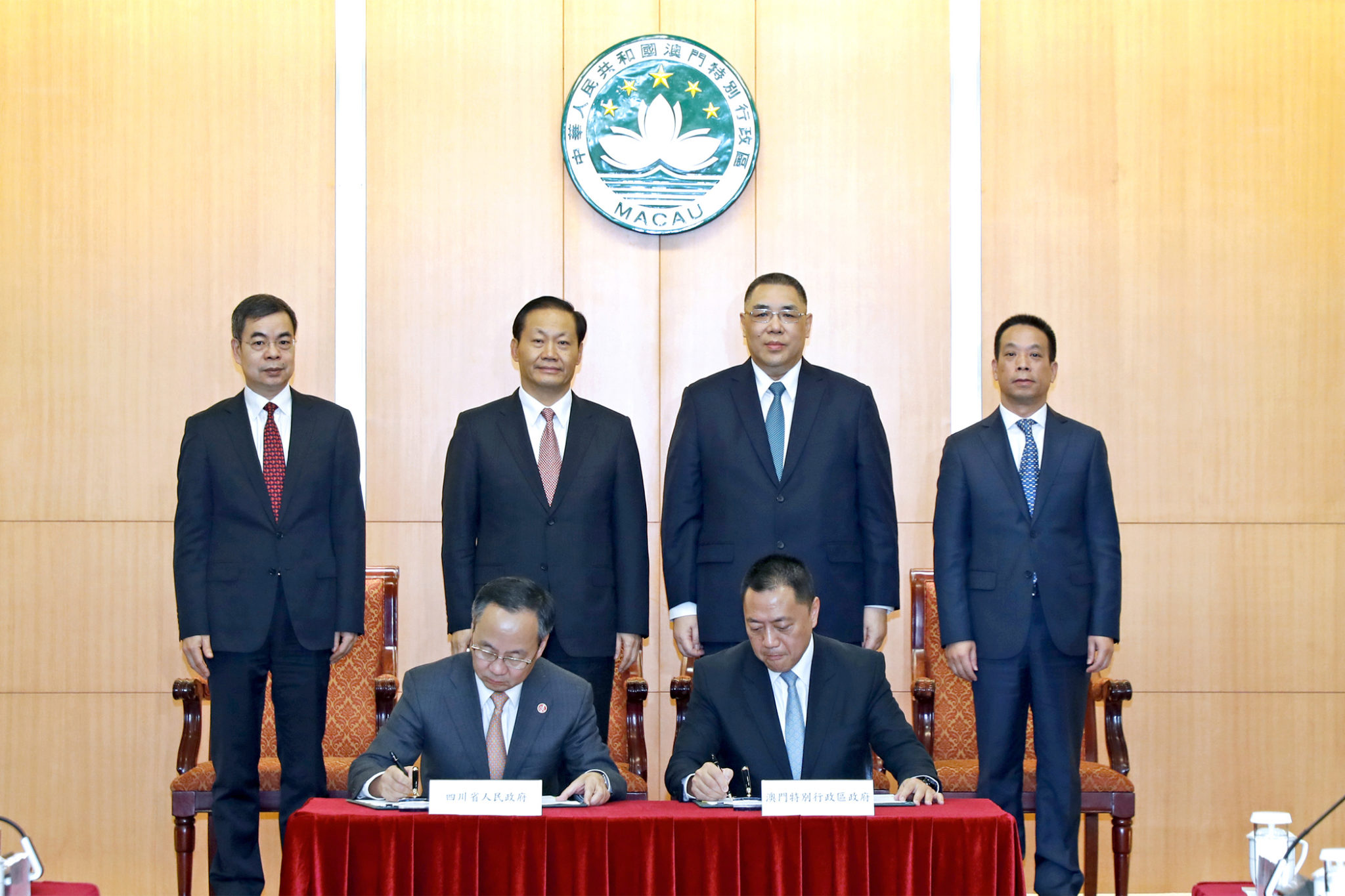 Macau e Sichuan assinam acordos de cooperação