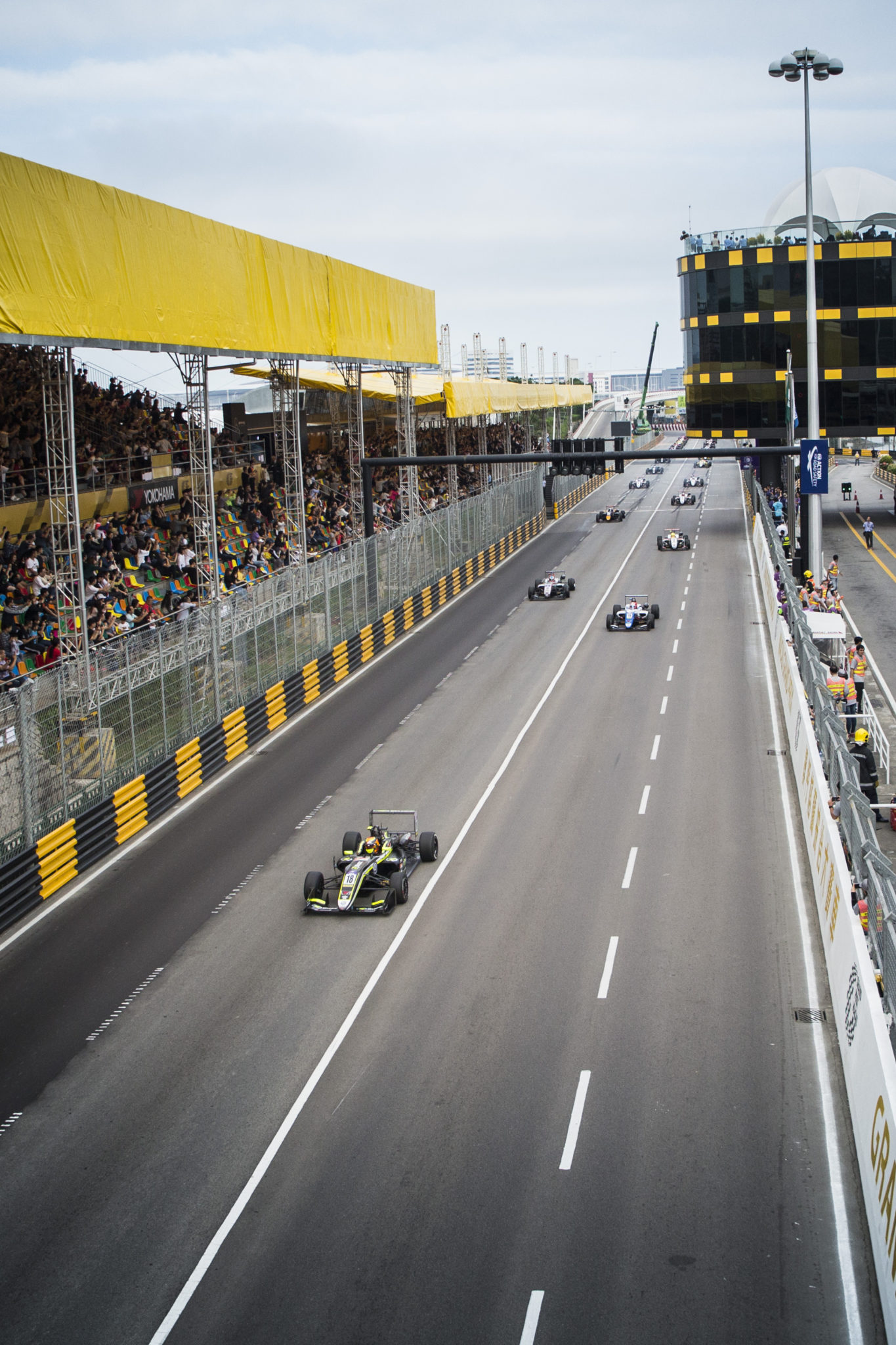 Taça do Mundo de Fórmula 3 continua em Macau