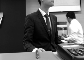 Crime | Funcionário bancário desviou dinheiro para comprar acções na bolsa