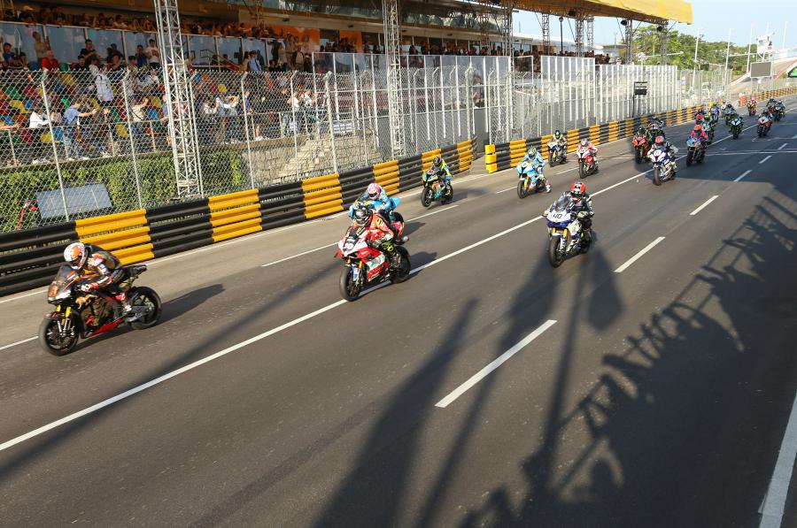 Visão  Corrida sprint do GP da Austrália de MotoGP cancelada devido ao mau  tempo