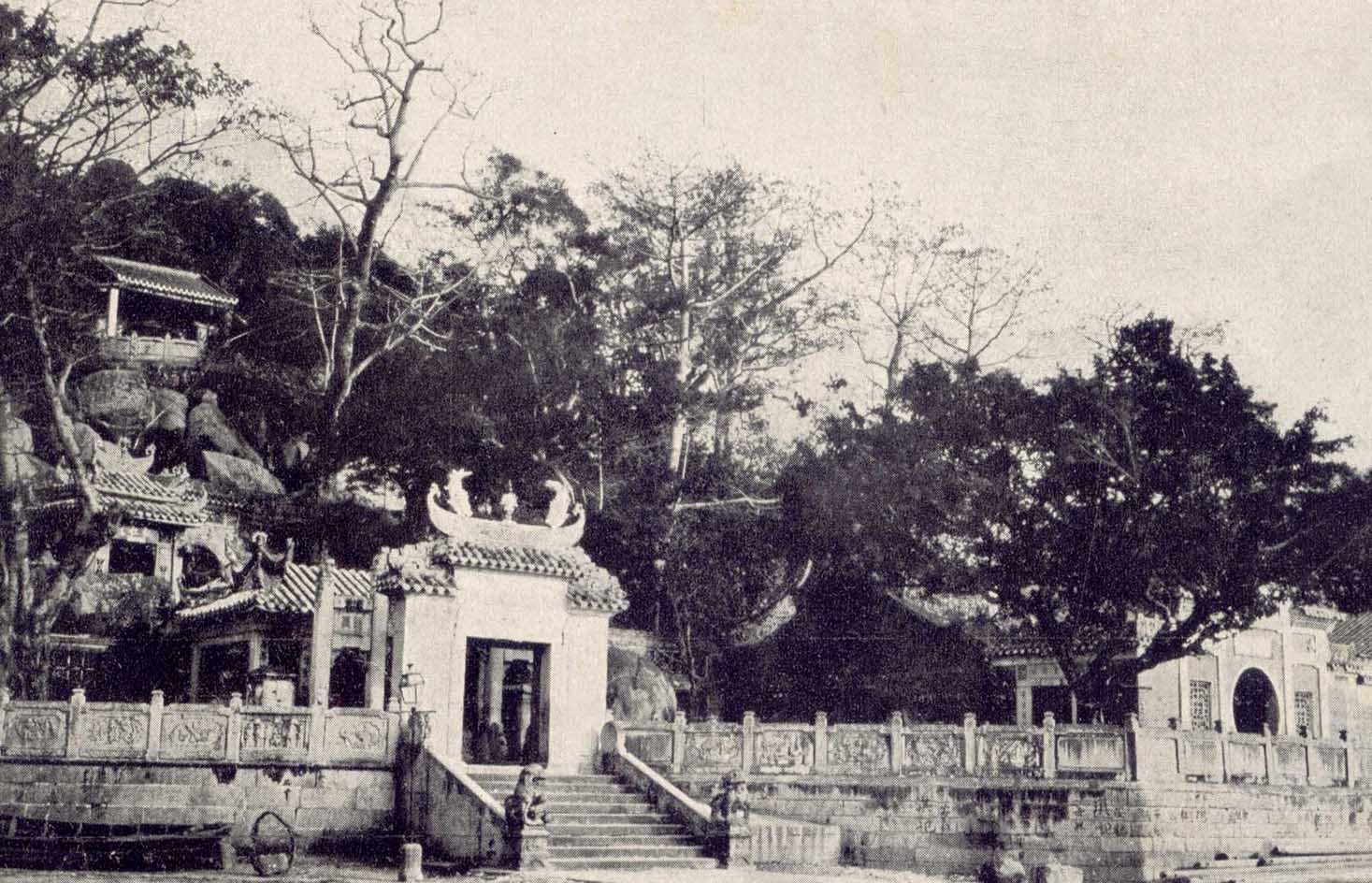 Os Pagodes de Macau em 1867