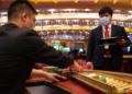 Casinos | Reabertura com apostas mínimas ajustadas e para jogadores de Macau