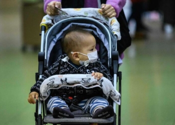 Recém-nascido chinês infectado pelo novo coronavírus