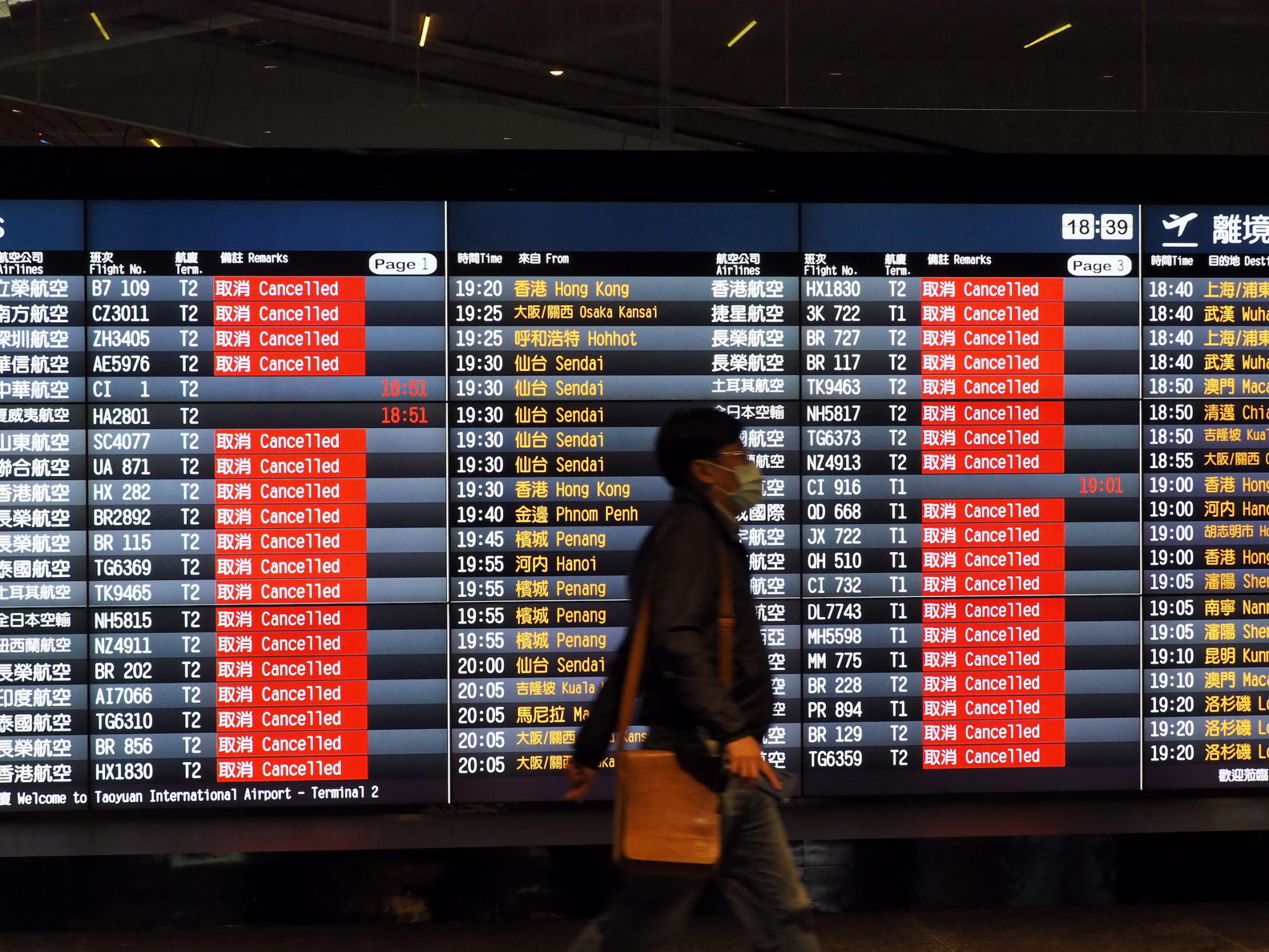 Mais de mil voos cancelados nos aeroportos de Pequim devido à pandemia