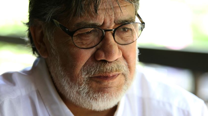 Morreu o escritor chileno Luís Sepúlveda vítima de covid-19