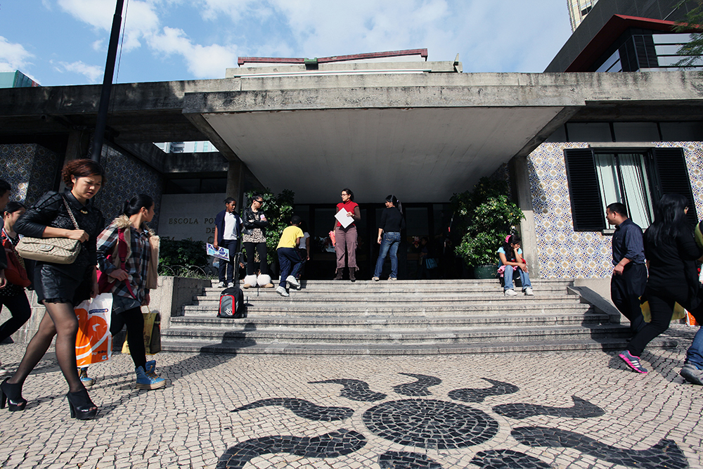 Educação | Exames decorrem na Escola Portuguesa apesar de surto