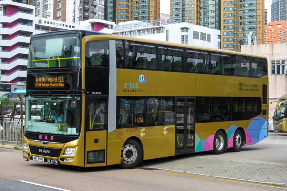 Autocarros para Hong Kong voltam a operar um mês depois