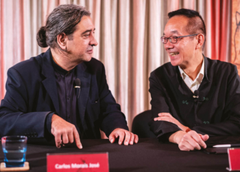 Semana da Cultura Chinesa | Médico e escritor Shee Va apresentou “Divino Panorama – Um Inferno Chinês”