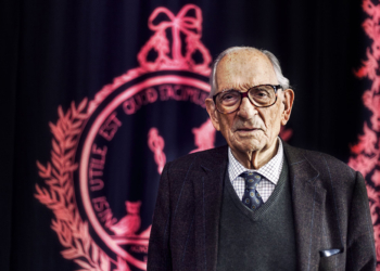 Adriano Moreira, jurista e professor catedrático jubilado | Neste globo sem bússola