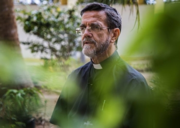 Moçambique | Bispo de Pemba diz que “o mundo não tem ideia do que está a acontecer” em Cabo Delgado