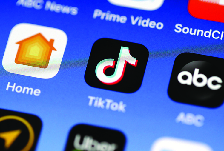 Hong Kong | TikTok suspende serviços, enquanto gigantes tecnológicos reagem à Lei da Segurança Nacional