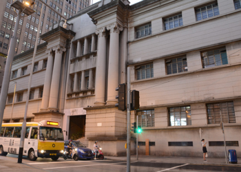 TUI vai para o edifício do antigo tribunal