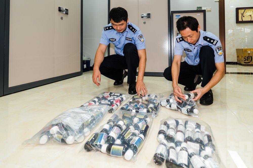 Xaropes com opiáceos traficados de Macau podem resultar de fronteiras fechadas