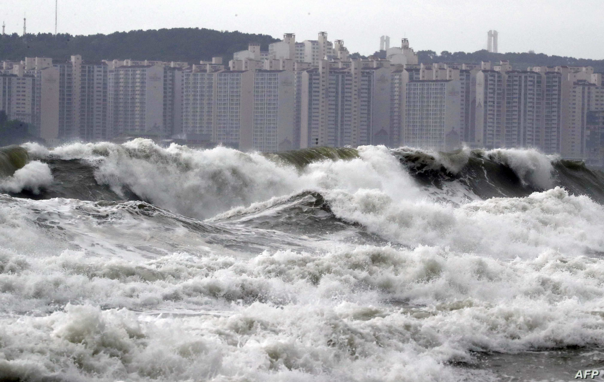 Tufão faz estragos na Coreia do Sul, após causar mais de 20 feridos no Japão
