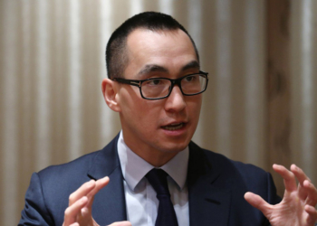 Jogo | Ligações com Lawrence Ho criam obstáculos a empresa australiana