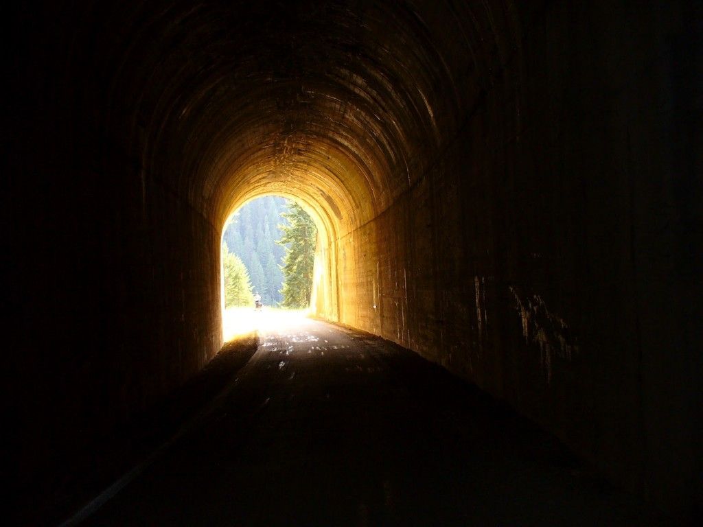 Luz ao fundo do túnel