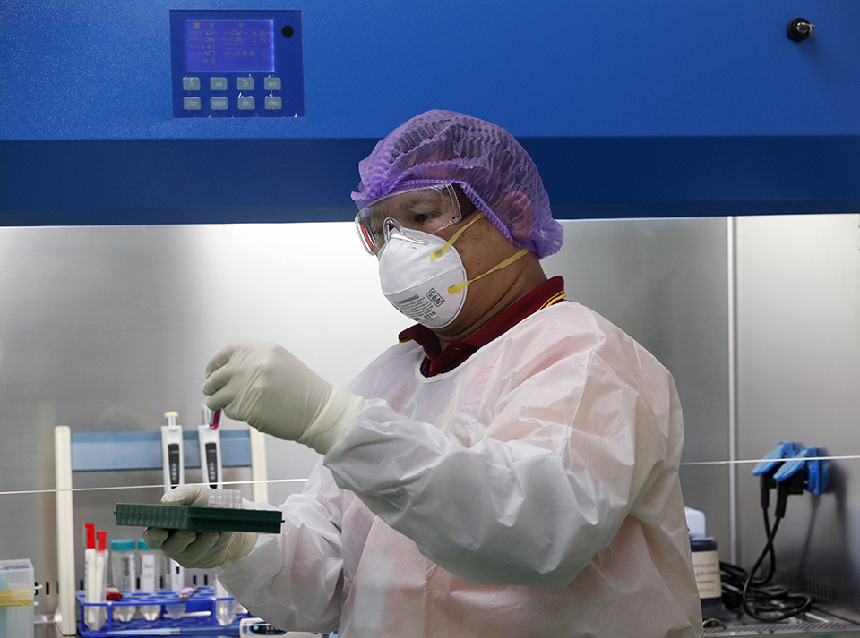 Ciência | Governo chinês acha que laboratório de referência toma rumo confuso