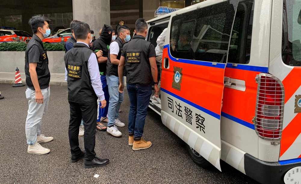 Burla | Rede lesou sete vítimas em mais de 184 mil yuan