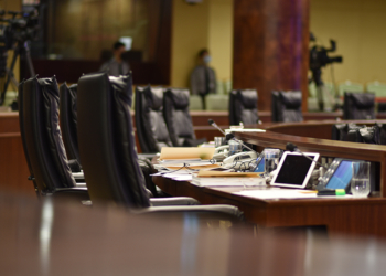 AL | “Fase muito crítica” obriga jornalistas a ter uma dose da vacina e teste 