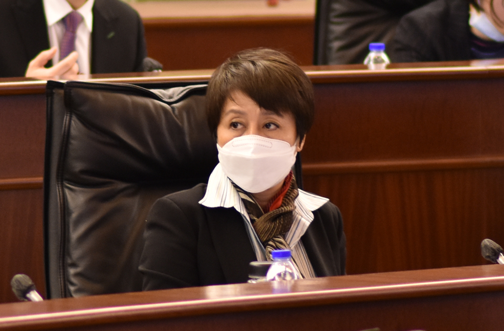 Angela Leong quer desfazer-se de seis fracções no Lake View Mansion