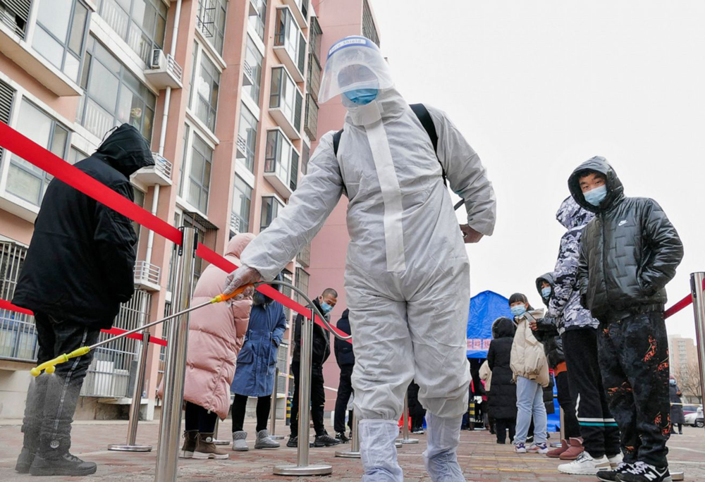 China suspende bloqueio em Xian após cidade registar zero casos de covid-19